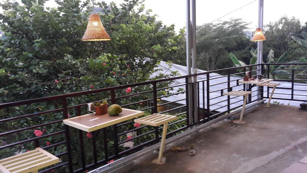 G-Rima Home Stay Labuan Bajo Exterior photo